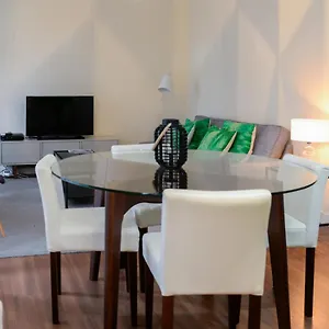  Apartamento Near Marques Pombal Square Portugal